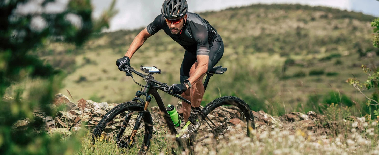 Motorcycle, mountain bike, road bike, stable and adjustable 360° rotatable universal mobile phone standSoporte para Celular